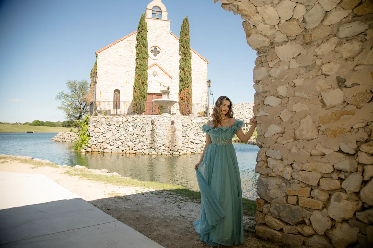 Senior — photo 2 — ShutterWide Photography, Dallas-Fort Worth